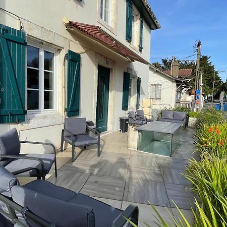 Le Doolies - Holiday Inn Biarritz Dış mekan fotoğraf